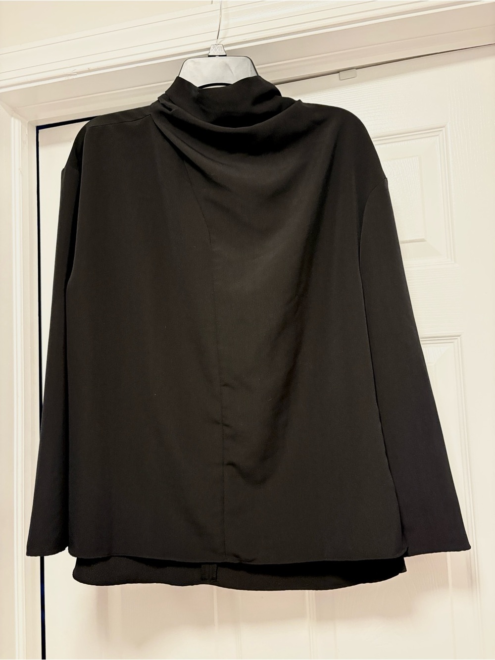 H by Halston Black Draped Neck Long Sleeve Top